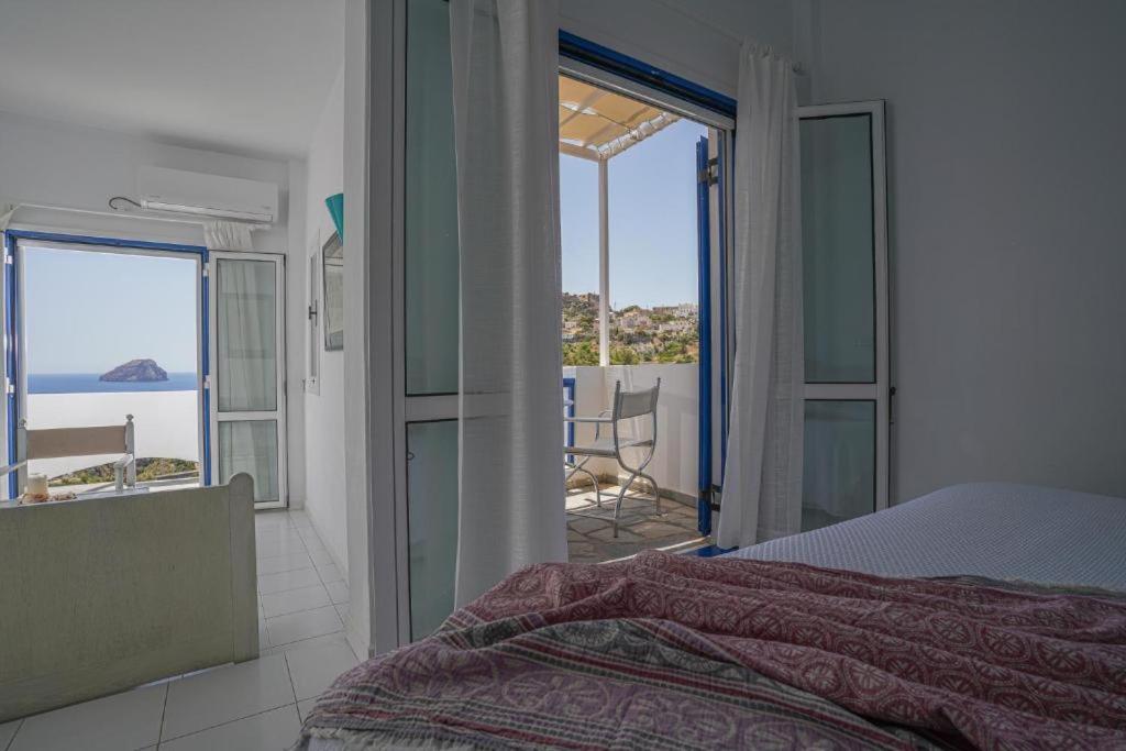 El Sol Hotel Kapsálion エクステリア 写真